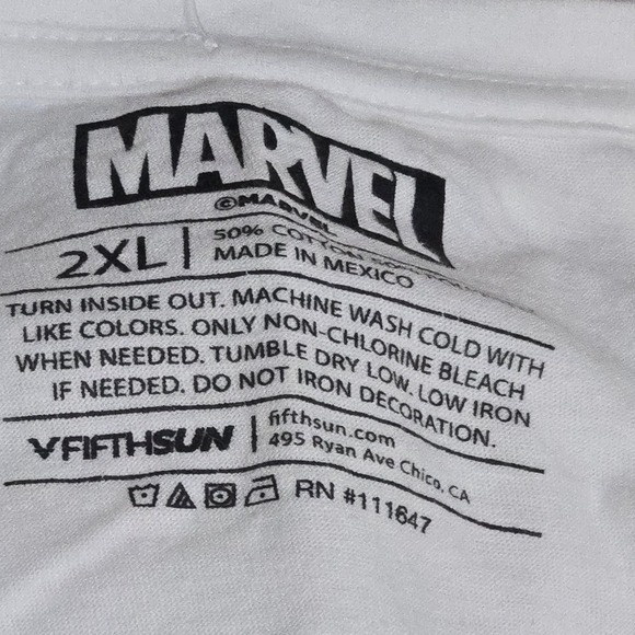Marvel Team Avengers Distressed Shredded Graphic Tee White 2XL Fifth Sun Custom - Picture 8 of 9